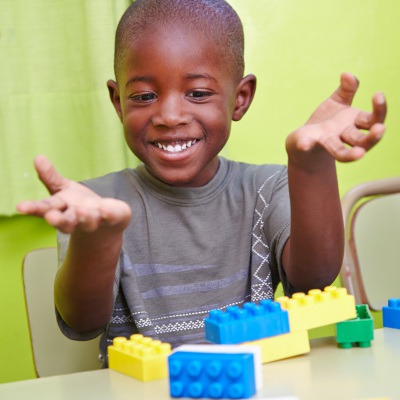 Child with Building Blocks_Robert Kneschke