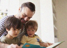 Father with young children | Getty Images, Monkey Business Images